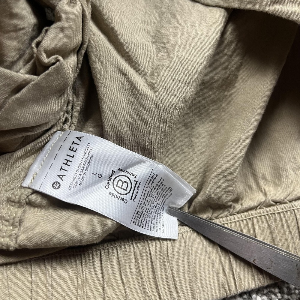 Athleta Pants Womens Large Tan Cargo Drawstring Wide Leg Relaxed Fit Casual - Picture 7 of 8